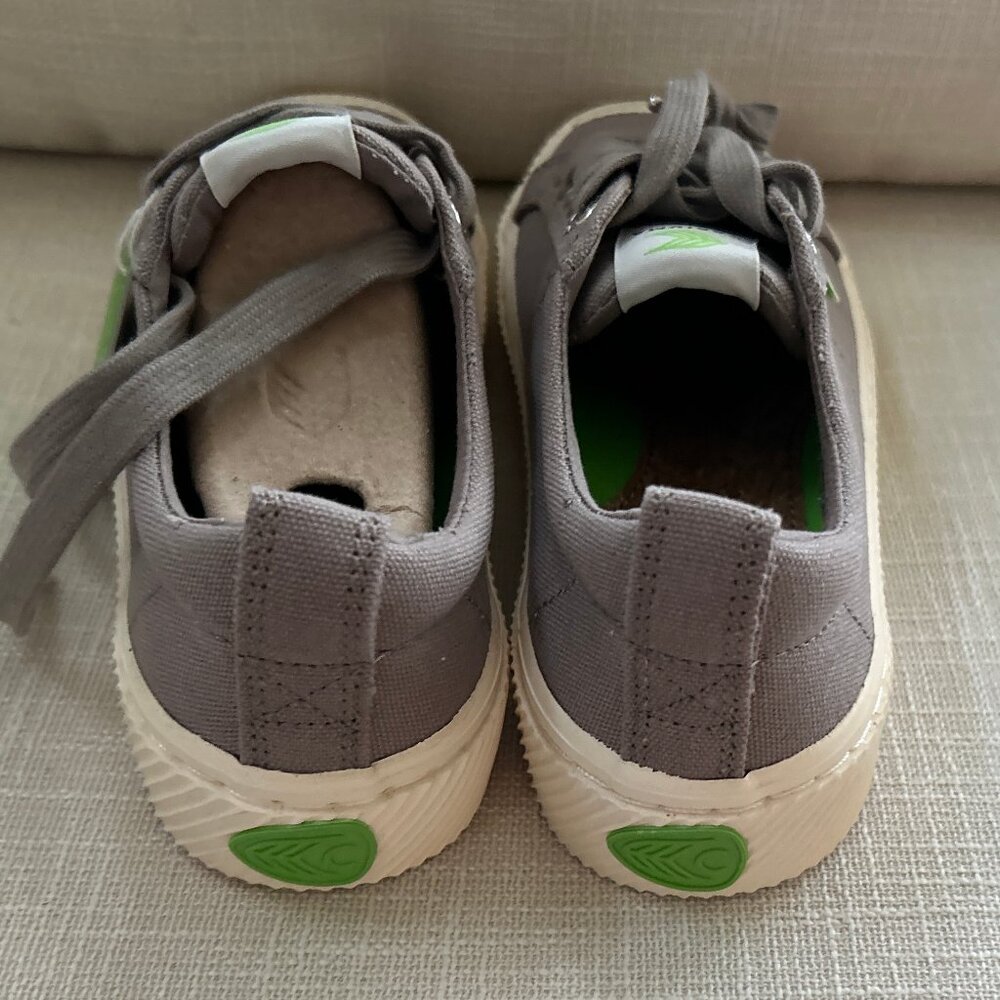 NWT Cariuma Gray Canvas OCA Low Cap Sneakers - women's size 5 - Picture 3 of 7